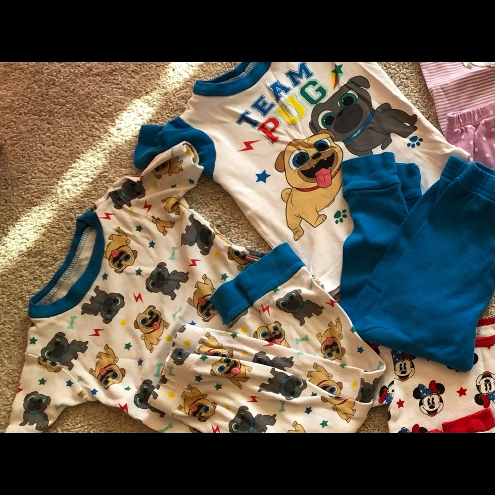2 set of puppy dog pals pajamas